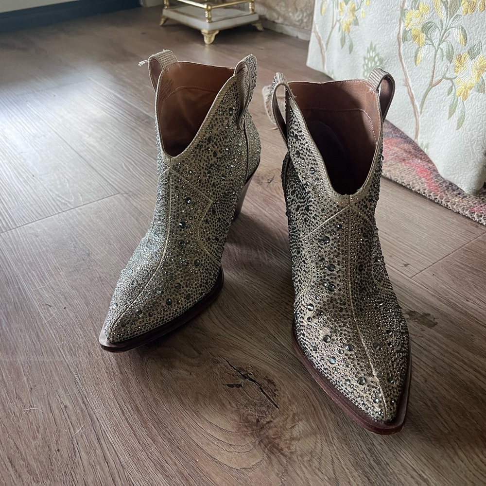 Jessica Simpson Sparkling Silver Ankle Booties - Picture 3 of 8